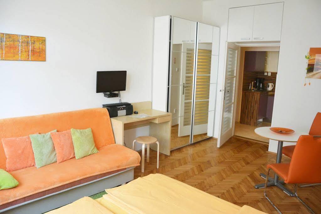 Apartmany Machek Praha Eksteriør bilde